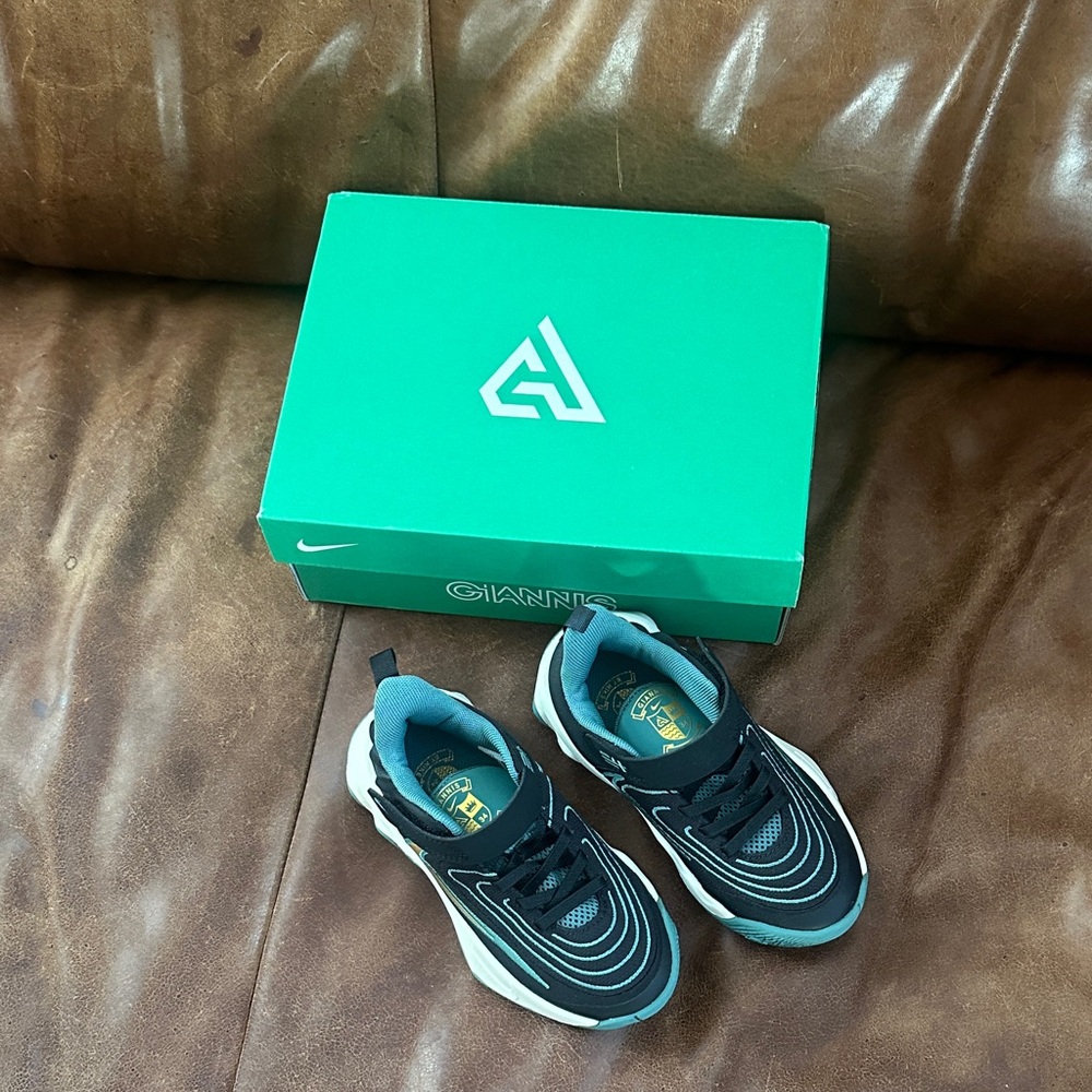 NEW Nike Giannis Immorality Kids Sneakers - Black Green Gold White Toddler